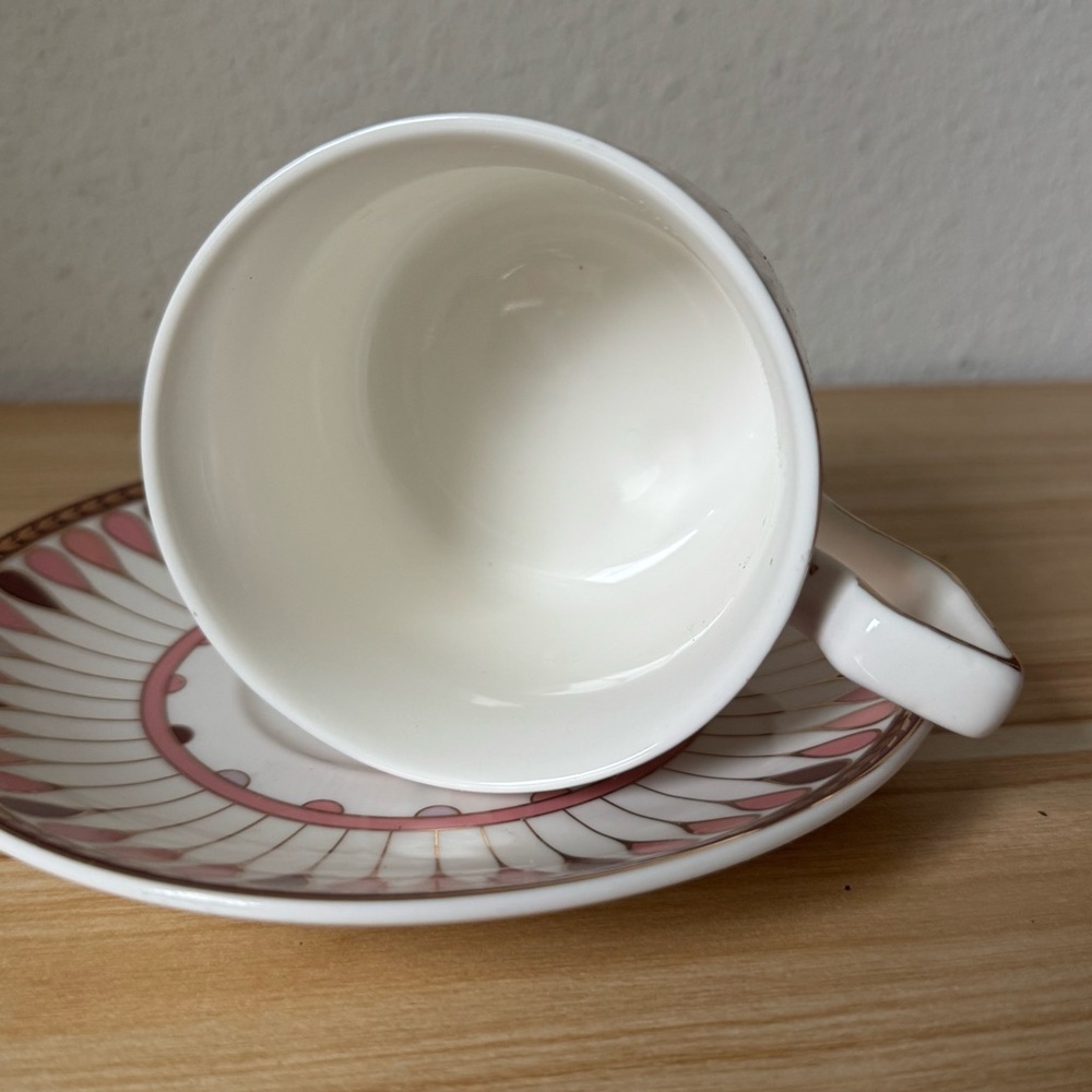 Grace teawear - taupe mauve blush teardrop design tea cup saucer and creamer - Picture 4 of 7